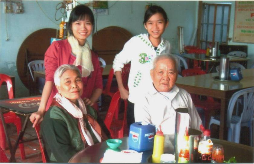 564283_3815616716375_1874991127_n